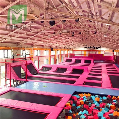 Mjuk lekutrustning för småbarn